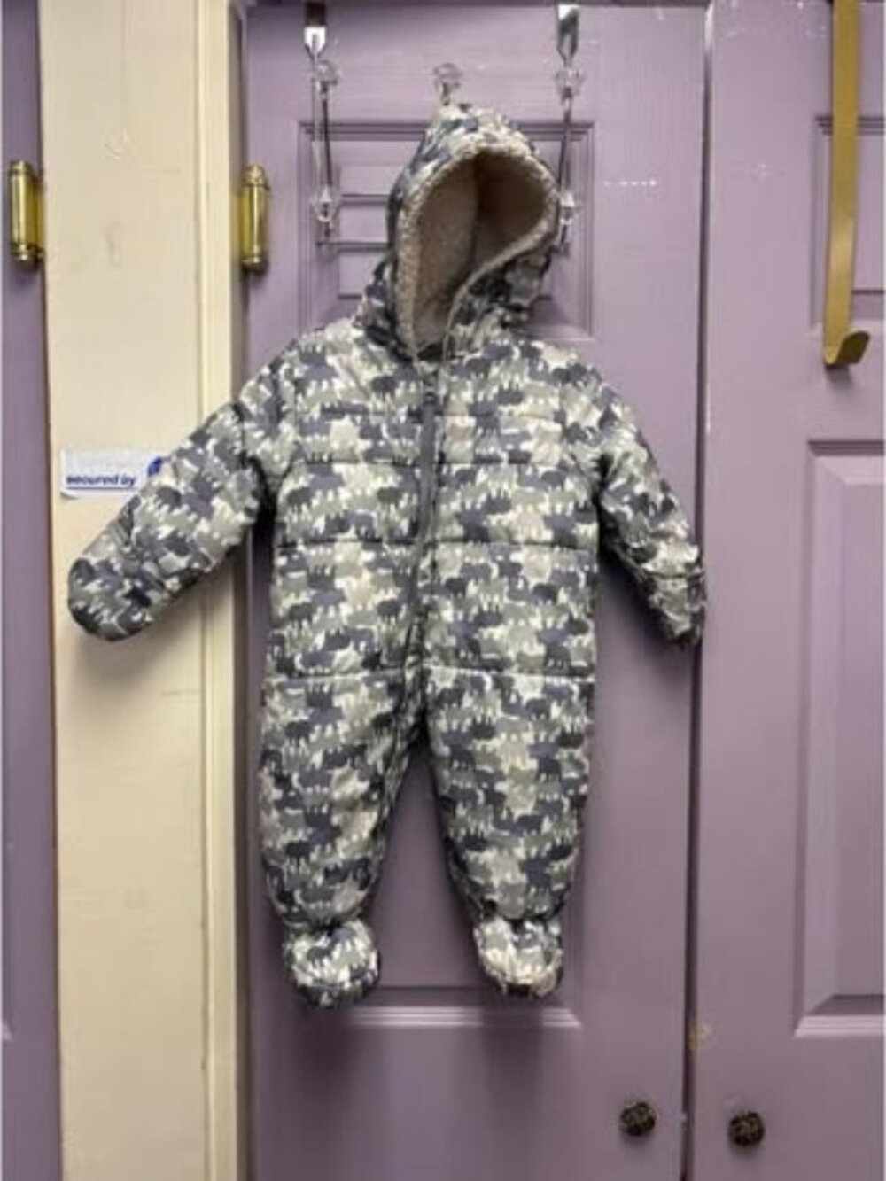 Baby Boy's snowsuit size 9 months Carter's brand